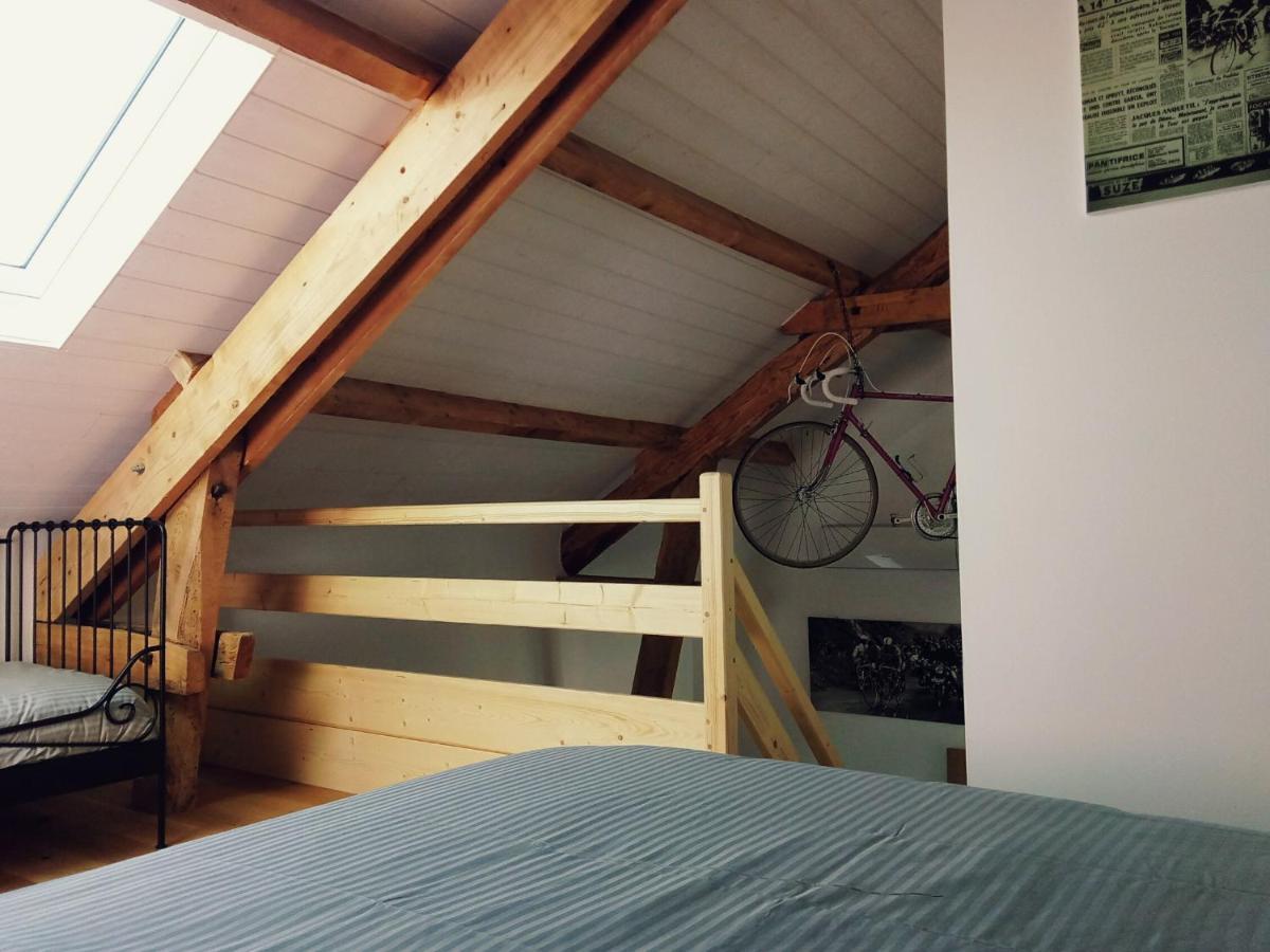 Saint-Priest-des-Champs Chambres D'Hotes Quatre Mains المظهر الخارجي الصورة
