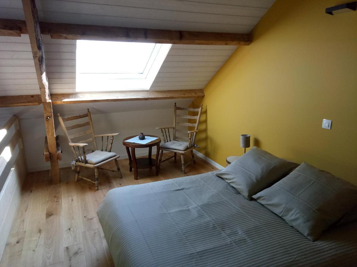 Saint-Priest-des-Champs Chambres D'Hotes Quatre Mains المظهر الخارجي الصورة